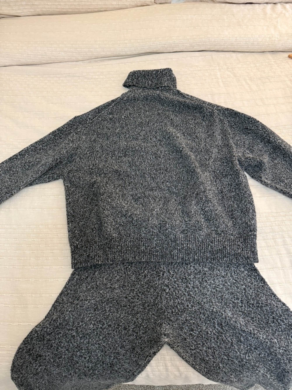 Women's Heather sweater set